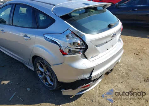 2014 Ford Focus St z USA, uszkodzony, nr VIN 1FADP3L97EL416549